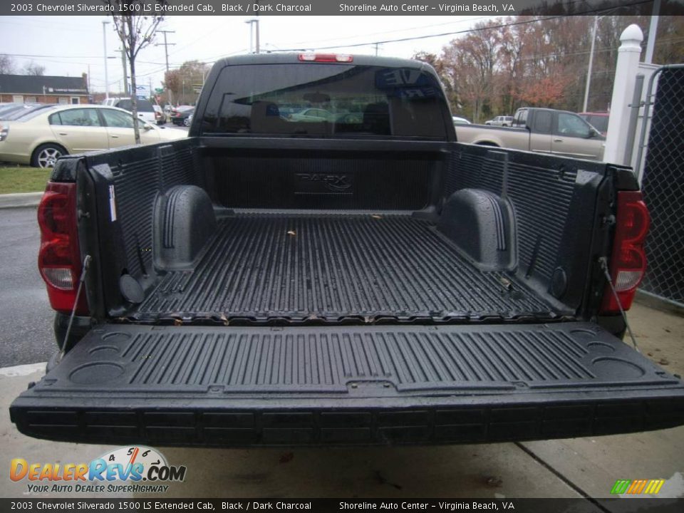 2003 Chevrolet Silverado 1500 LS Extended Cab Black / Dark Charcoal Photo #6