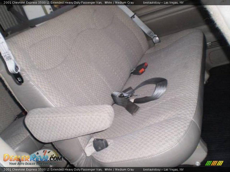 2001 Chevrolet Express 3500 LS Extended Heavy Duty Passenger Van White / Medium Gray Photo #30