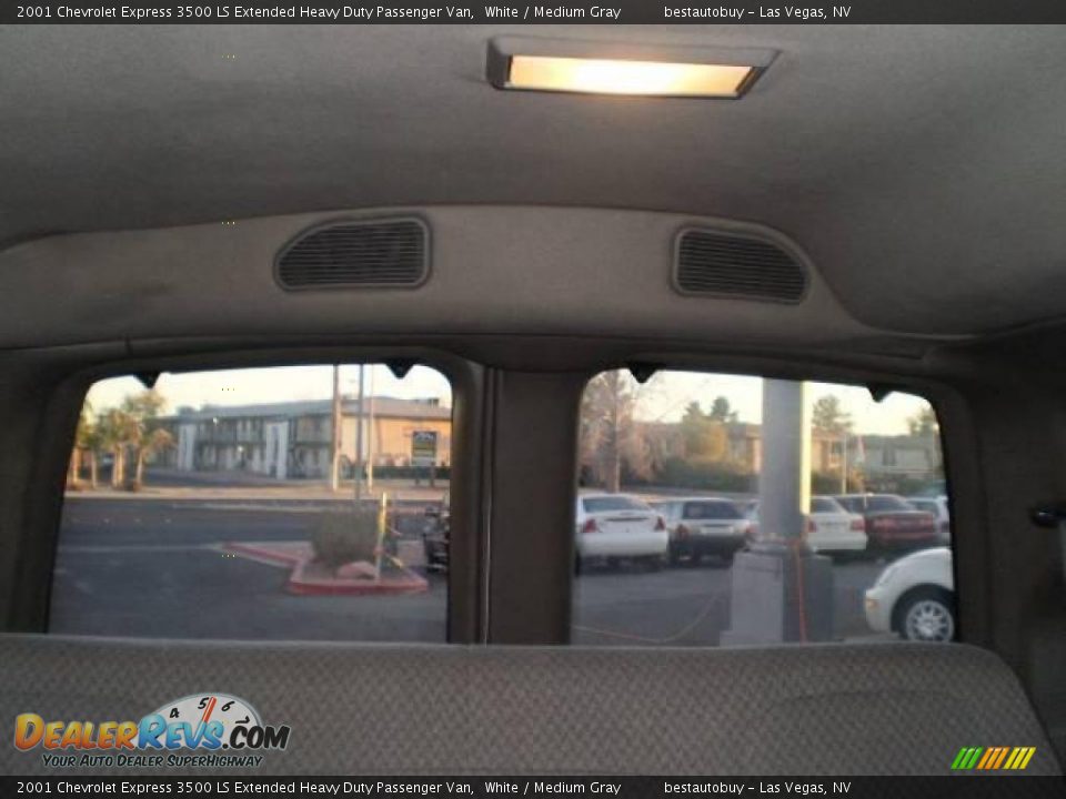 2001 Chevrolet Express 3500 LS Extended Heavy Duty Passenger Van White / Medium Gray Photo #32