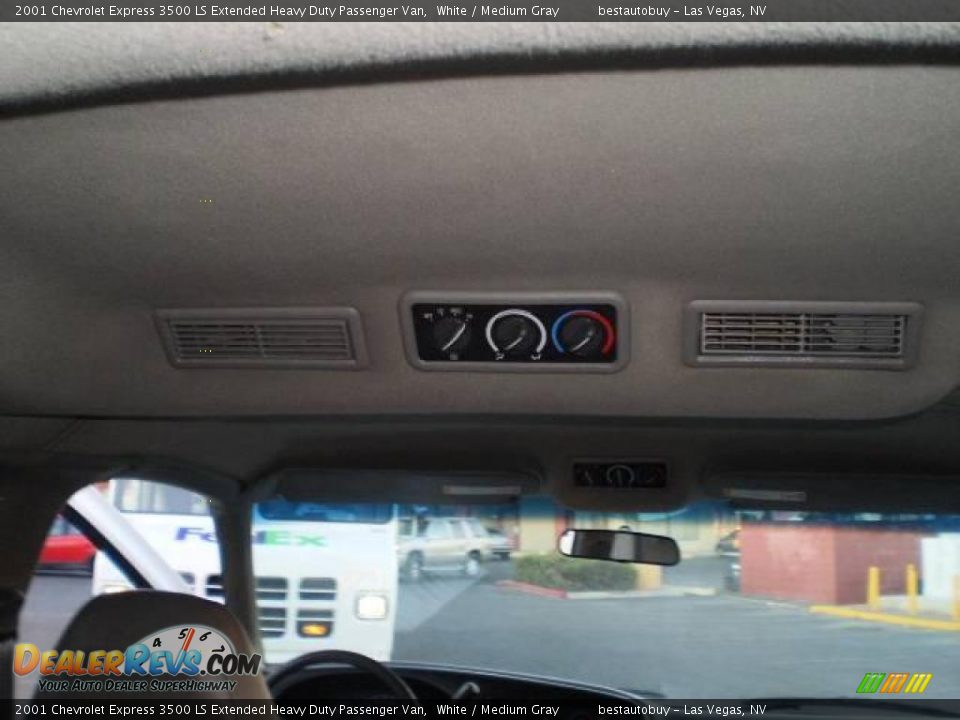 2001 Chevrolet Express 3500 LS Extended Heavy Duty Passenger Van White / Medium Gray Photo #33