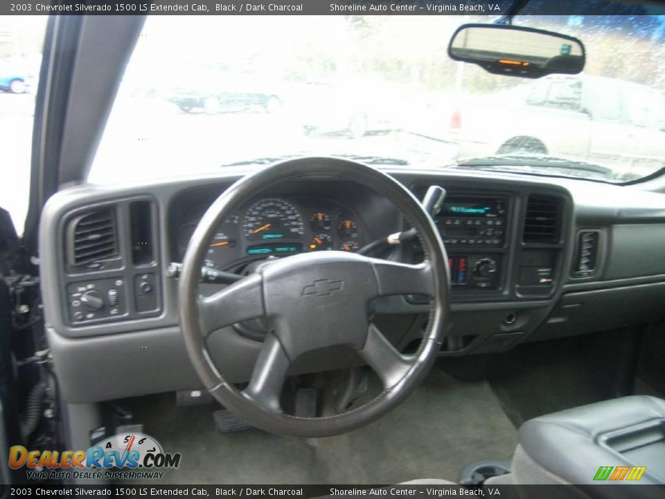 2003 Chevrolet Silverado 1500 LS Extended Cab Black / Dark Charcoal Photo #16
