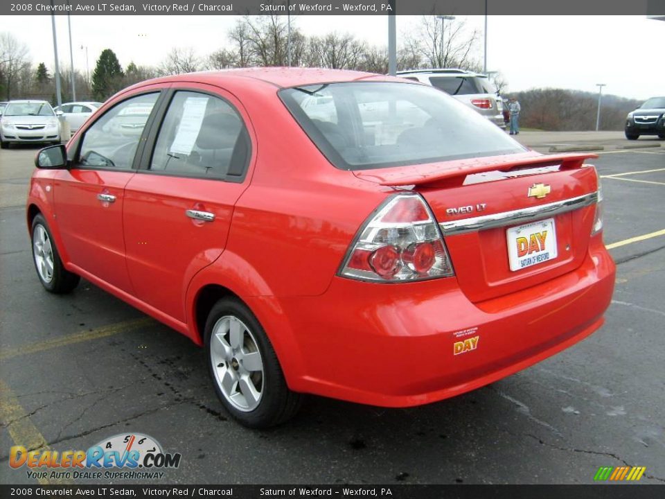 2008 Chevrolet Aveo LT Sedan Victory Red / Charcoal Photo #2