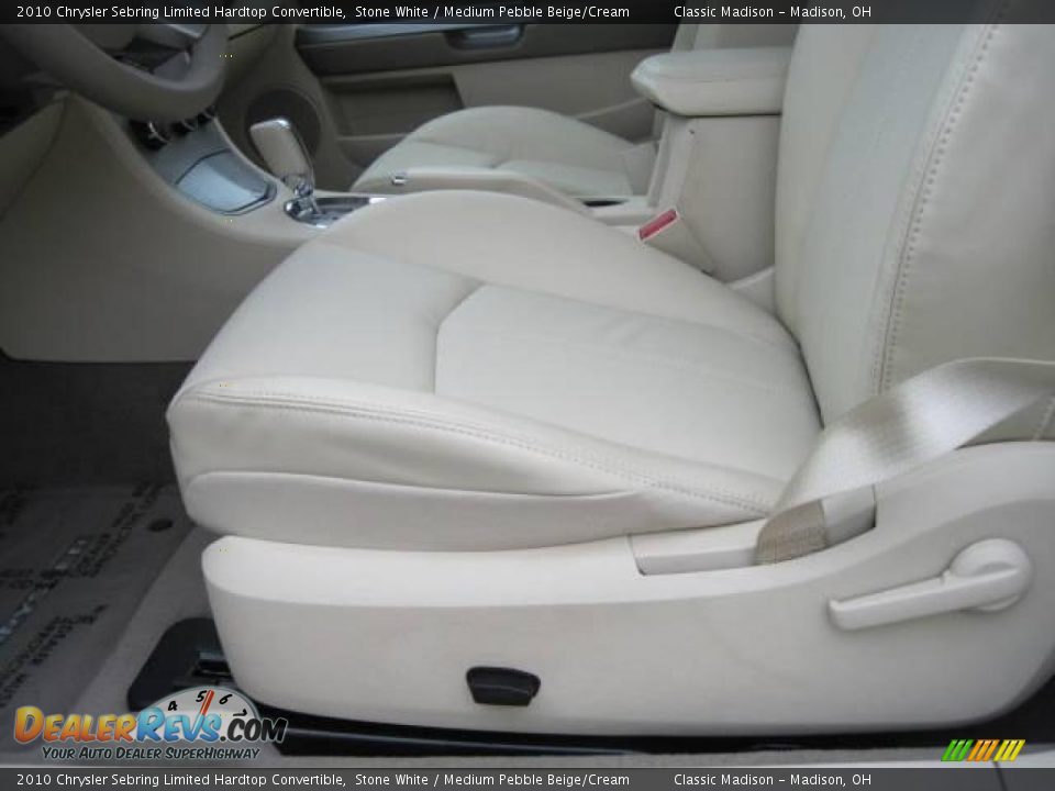 2010 Chrysler Sebring Limited Hardtop Convertible Stone White / Medium Pebble Beige/Cream Photo #8