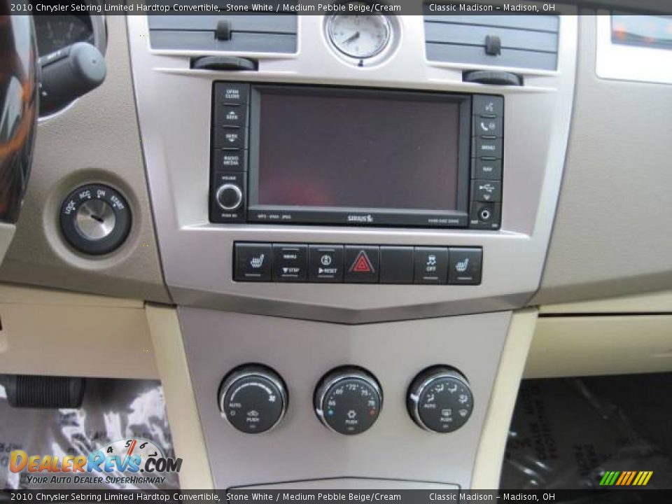 2010 Chrysler Sebring Limited Hardtop Convertible Stone White / Medium Pebble Beige/Cream Photo #10