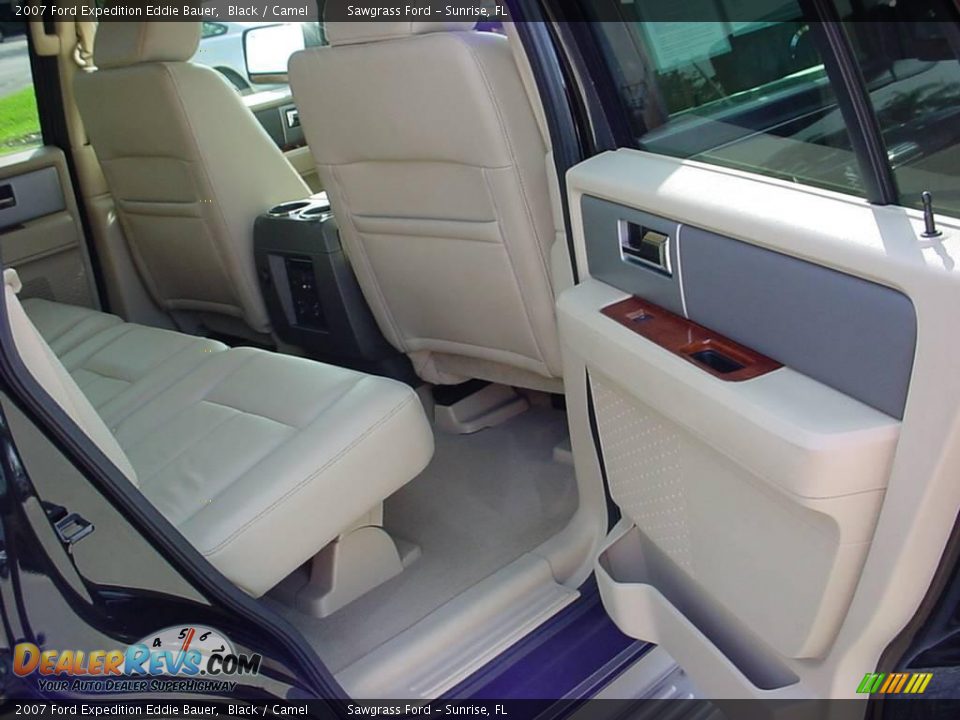 2007 Ford Expedition Eddie Bauer Black / Camel Photo #13
