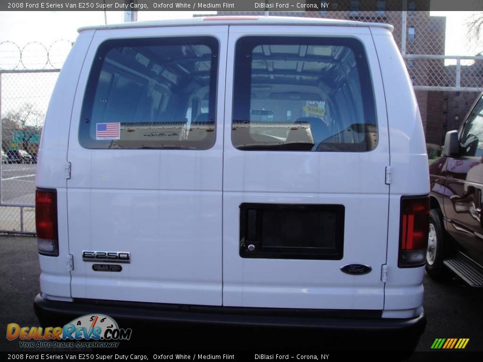 2008 Ford E Series Van E250 Super Duty Cargo Oxford White / Medium Flint Photo #5