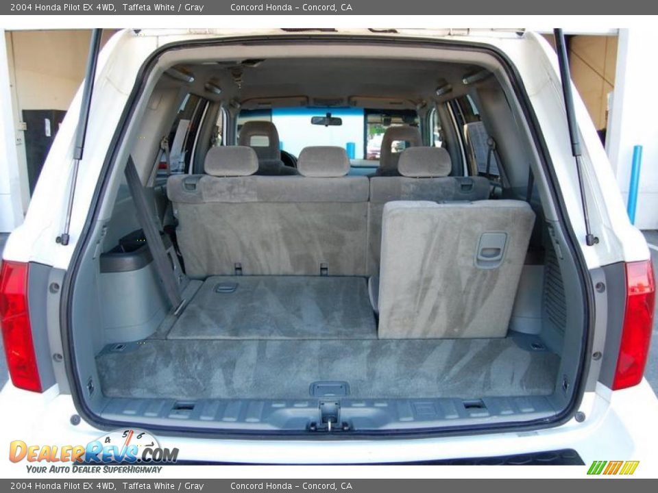 2004 Honda Pilot EX 4WD Taffeta White / Gray Photo #11
