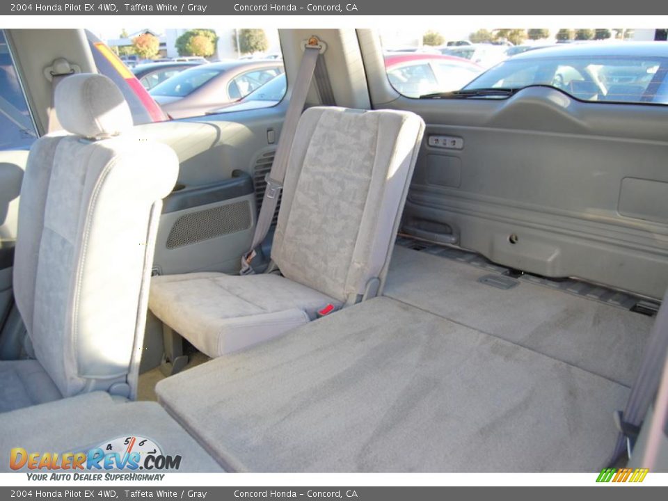 2004 Honda Pilot EX 4WD Taffeta White / Gray Photo #17