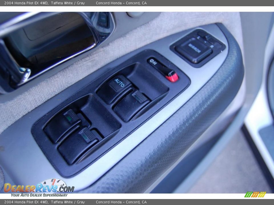 2004 Honda Pilot EX 4WD Taffeta White / Gray Photo #19