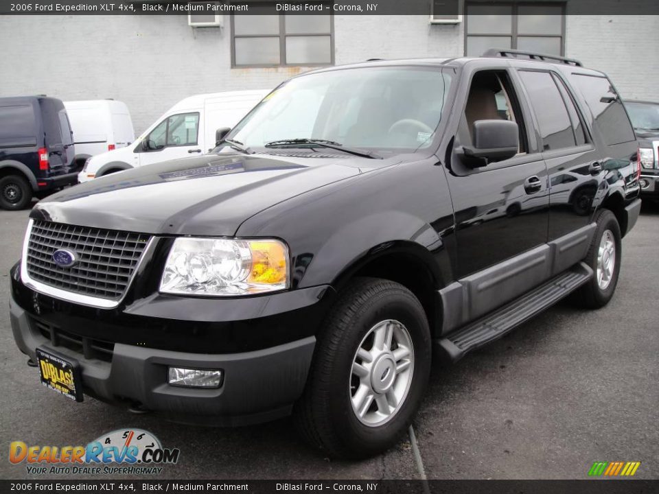 2006 Ford Expedition XLT 4x4 Black / Medium Parchment Photo #1