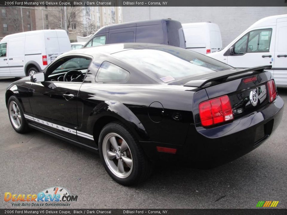 2006 Ford Mustang V6 Deluxe Coupe Black / Dark Charcoal Photo #4