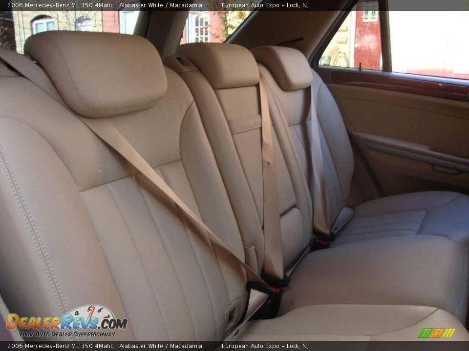 2006 Mercedes-Benz ML 350 4Matic Alabaster White / Macadamia Photo #13