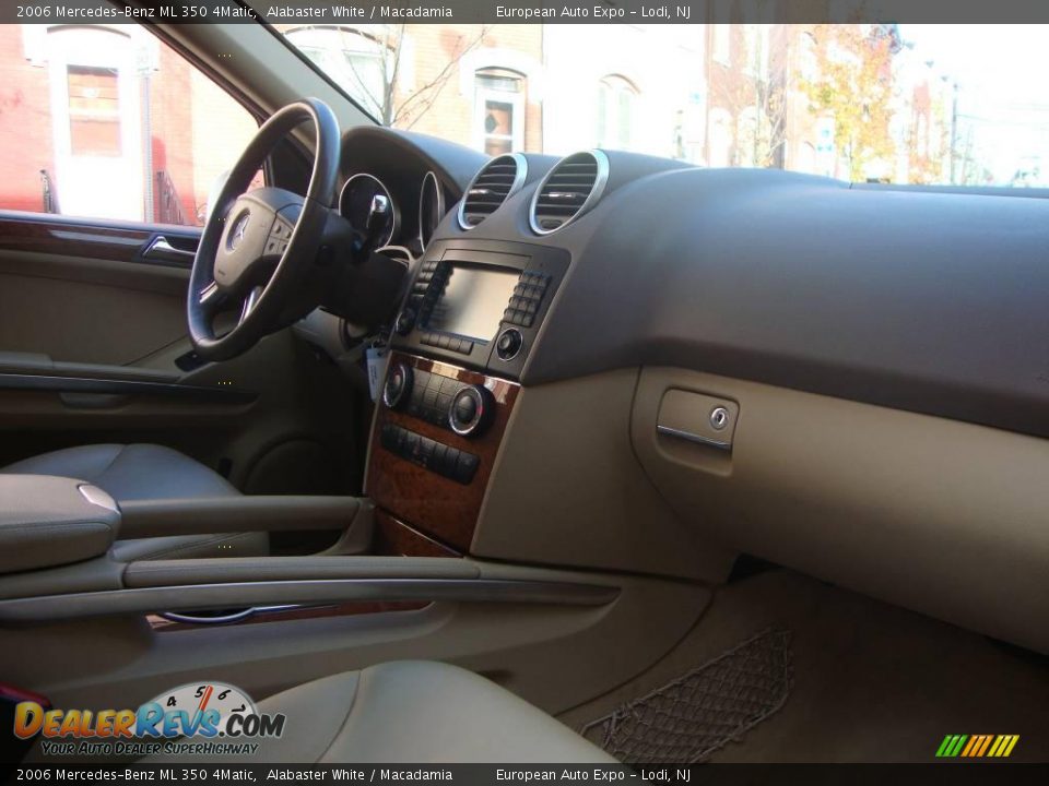 2006 Mercedes-Benz ML 350 4Matic Alabaster White / Macadamia Photo #14