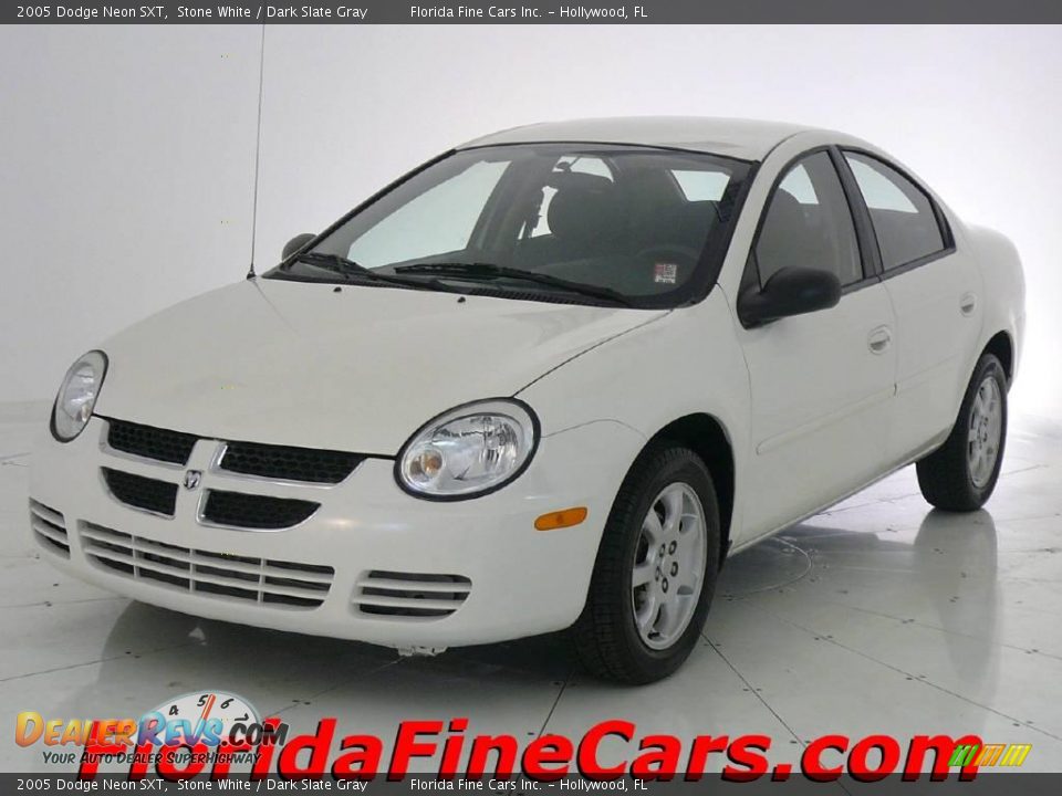 2005 Dodge Neon SXT Stone White / Dark Slate Gray Photo #1