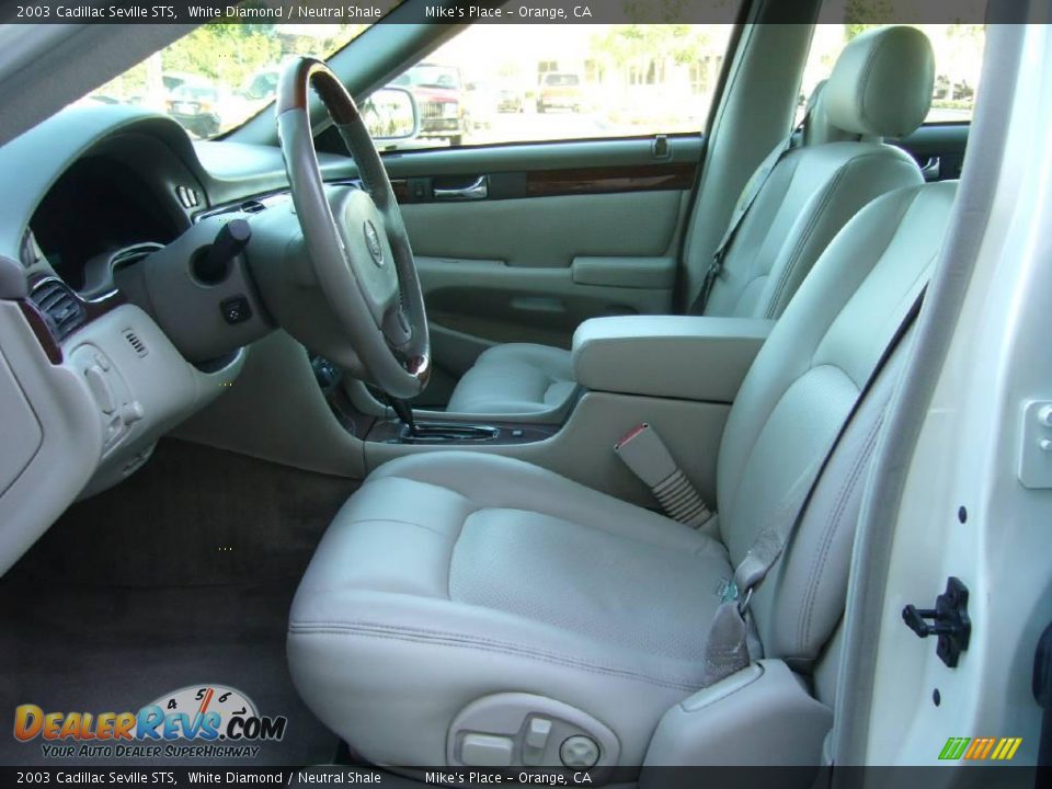 2003 Cadillac Seville STS White Diamond / Neutral Shale Photo #20