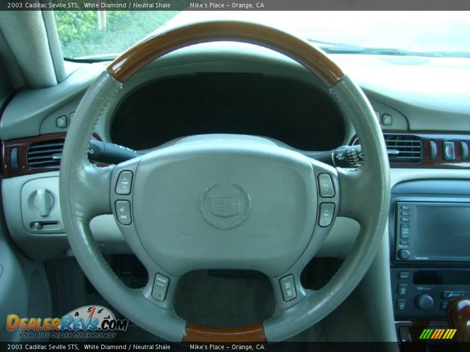 2003 Cadillac Seville STS White Diamond / Neutral Shale Photo #24