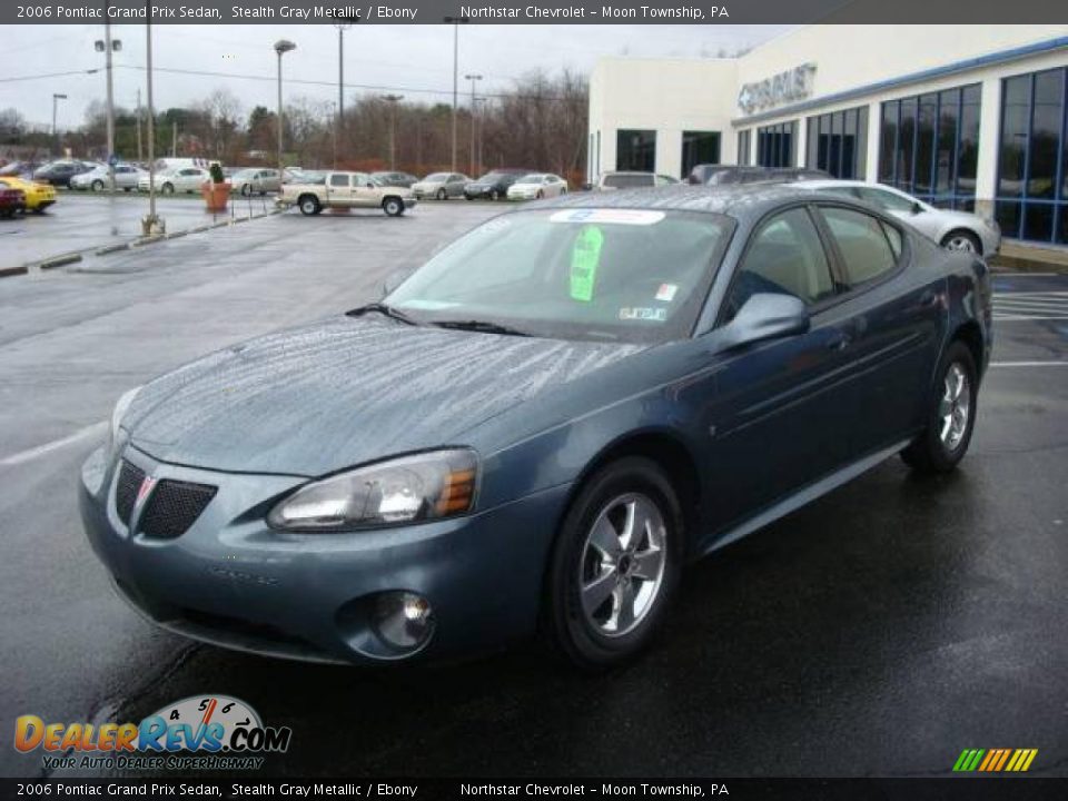 2006 Pontiac Grand Prix Sedan Stealth Gray Metallic / Ebony Photo #7