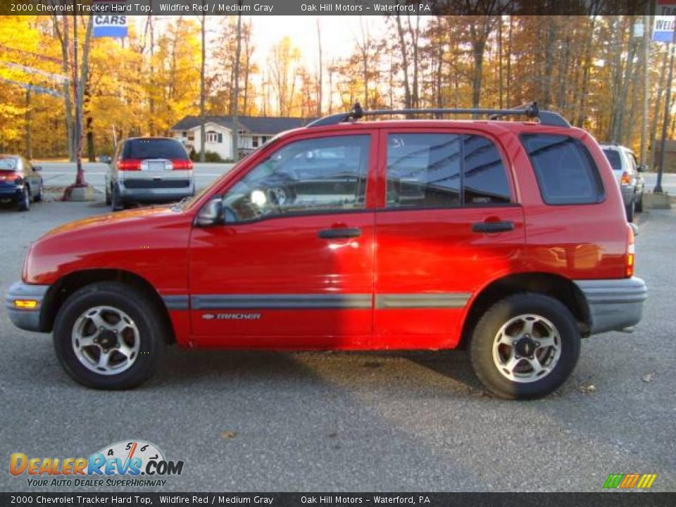 2000 Chevrolet Tracker Hard Top Wildfire Red / Medium Gray Photo #6