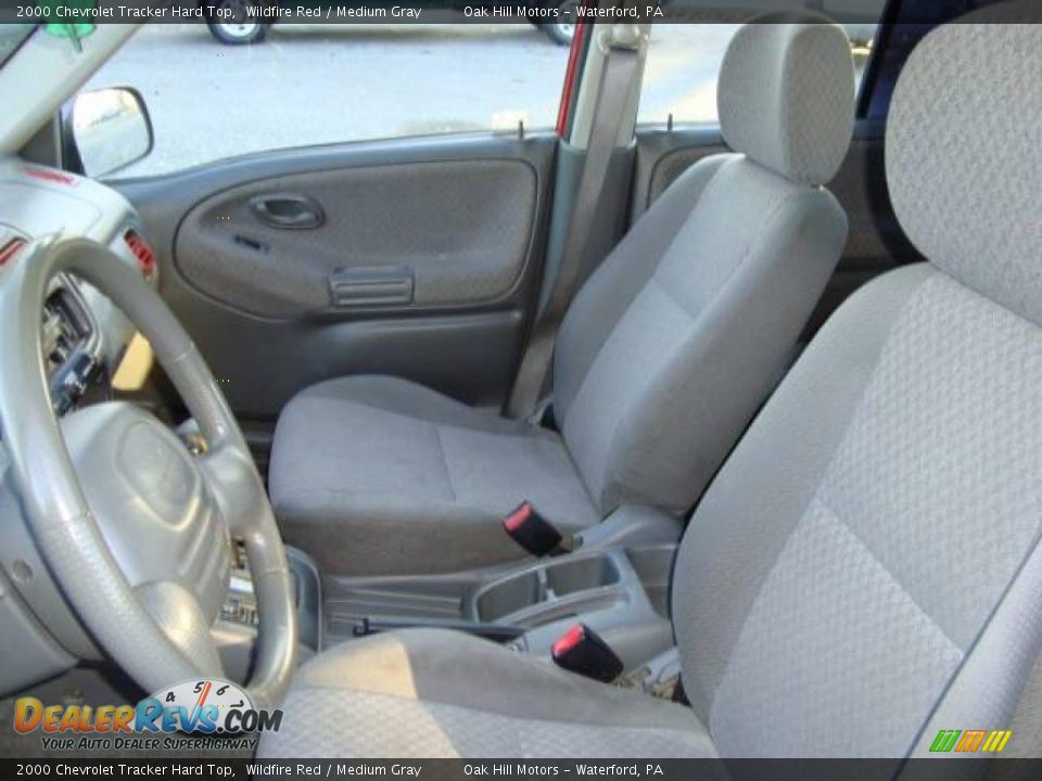2000 Chevrolet Tracker Hard Top Wildfire Red / Medium Gray Photo #10