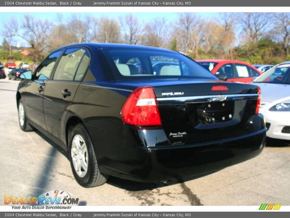 2004 Chevrolet Malibu Sedan Black / Gray Photo #5