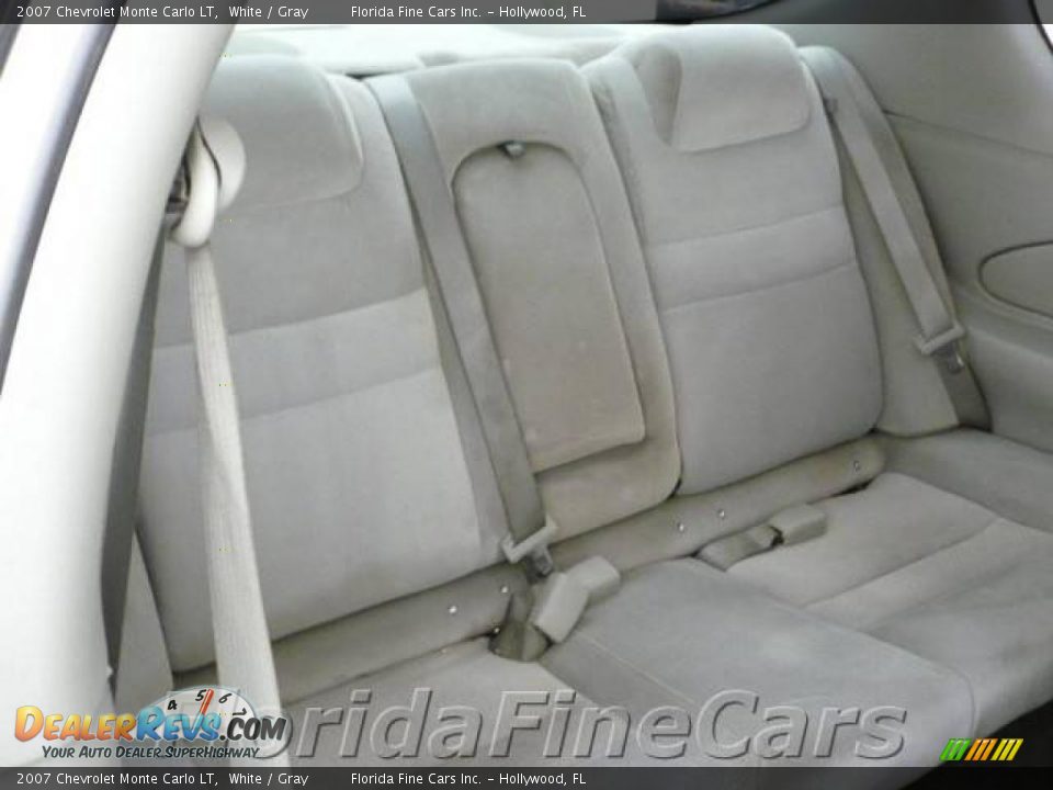 2007 Chevrolet Monte Carlo LT White / Gray Photo #14