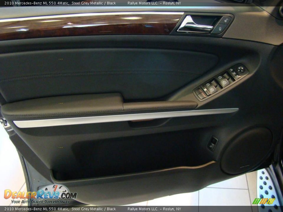 2010 Mercedes-Benz ML 550 4Matic Steel Grey Metallic / Black Photo #7