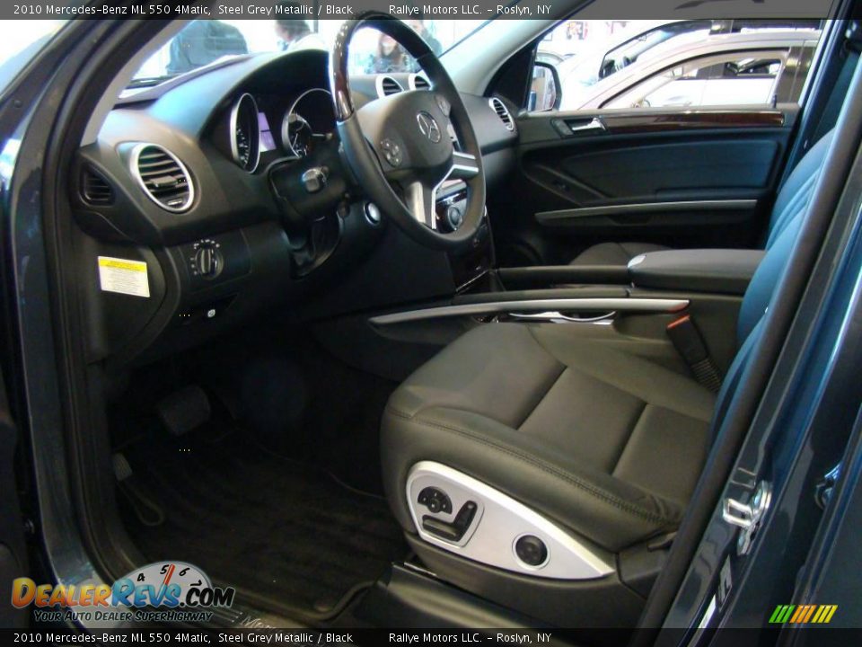 2010 Mercedes-Benz ML 550 4Matic Steel Grey Metallic / Black Photo #8