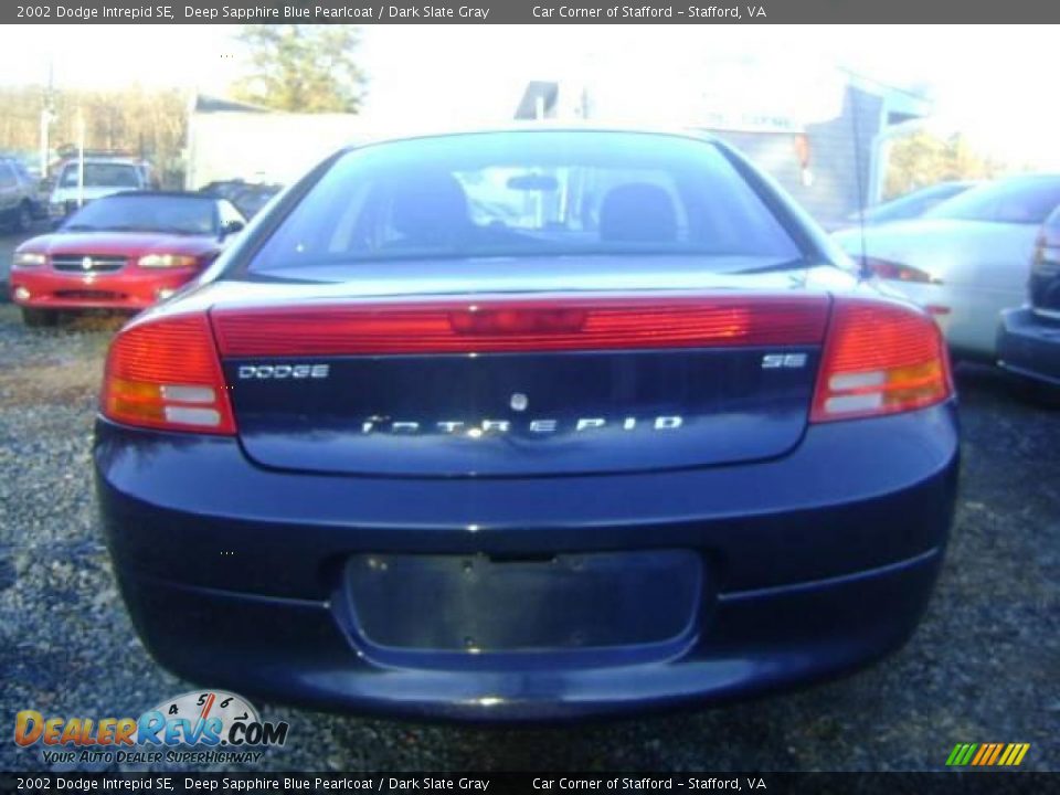 2002 Dodge Intrepid SE Deep Sapphire Blue Pearlcoat / Dark Slate Gray Photo #3