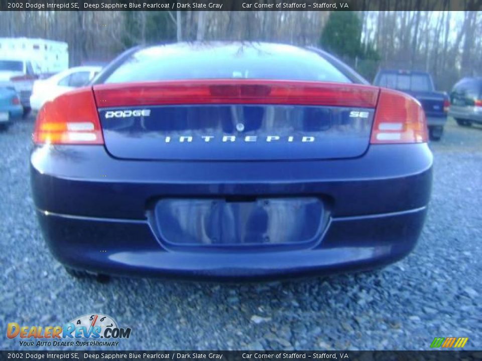 2002 Dodge Intrepid SE Deep Sapphire Blue Pearlcoat / Dark Slate Gray Photo #8