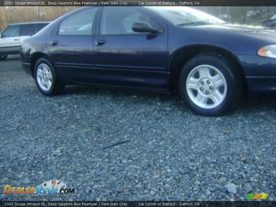 2002 Dodge Intrepid SE Deep Sapphire Blue Pearlcoat / Dark Slate Gray Photo #10