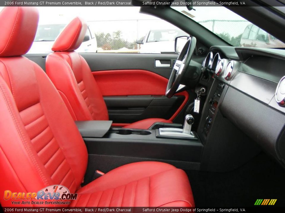 2006 Ford Mustang GT Premium Convertible Black / Red/Dark Charcoal Photo #18