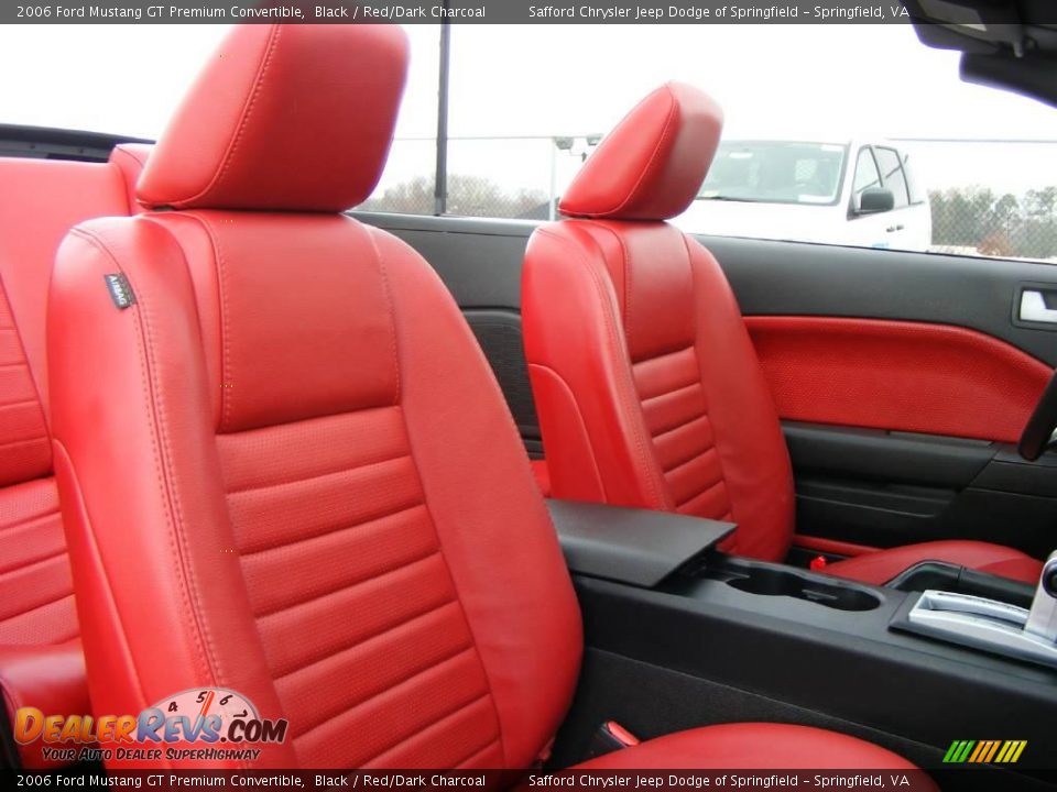 2006 Ford Mustang GT Premium Convertible Black / Red/Dark Charcoal Photo #19