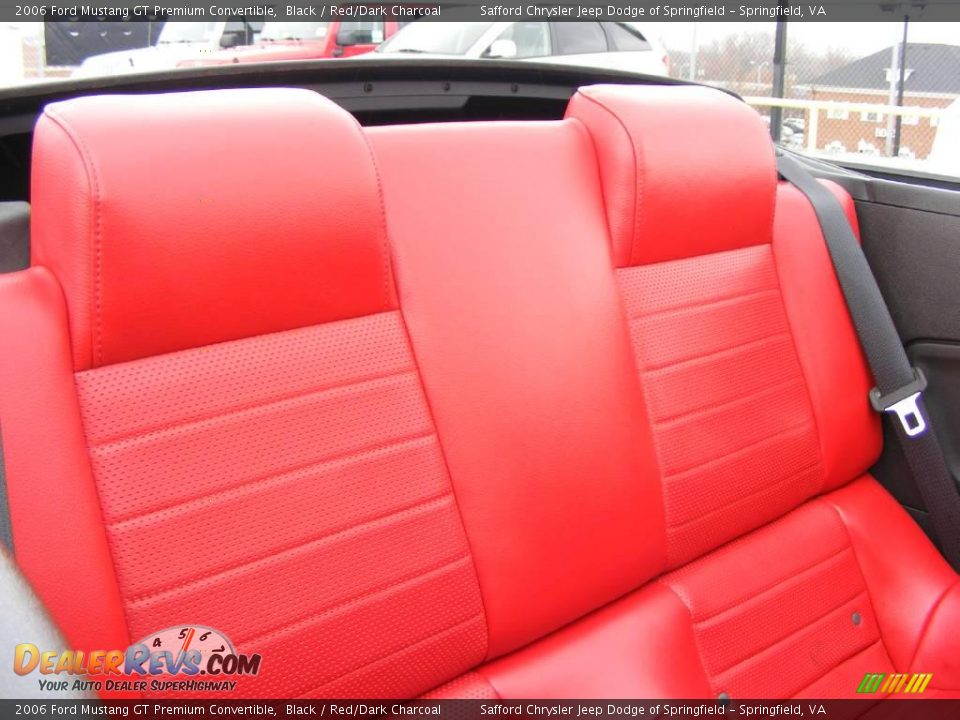 2006 Ford Mustang GT Premium Convertible Black / Red/Dark Charcoal Photo #20