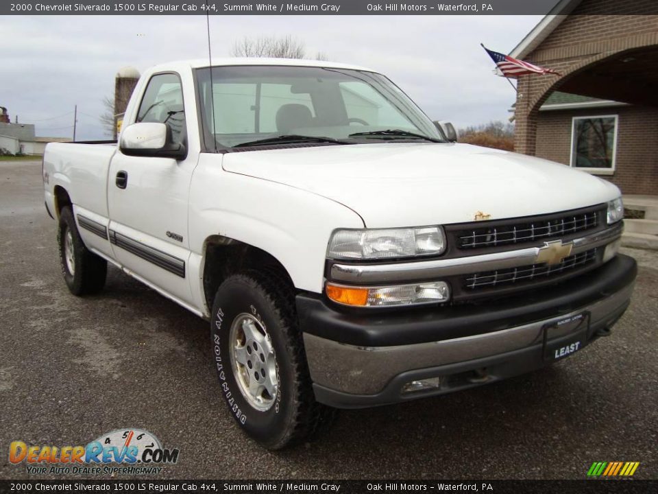 2000 Chevrolet Silverado 1500 LS Regular Cab 4x4 Summit White / Medium Gray Photo #2
