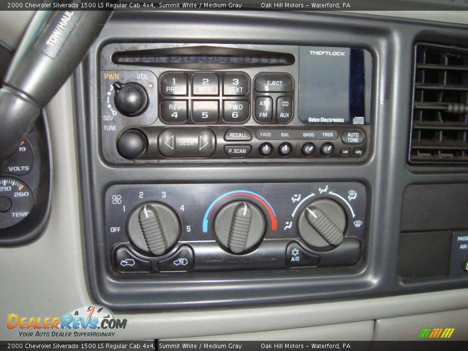 2000 Chevrolet Silverado 1500 LS Regular Cab 4x4 Summit White / Medium Gray Photo #12