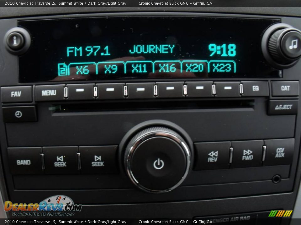 2010 Chevrolet Traverse LS Summit White / Dark Gray/Light Gray Photo #19
