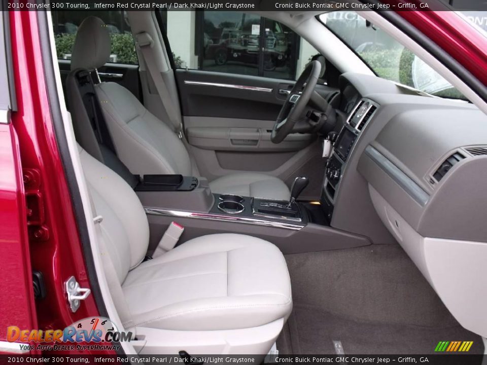 2010 Chrysler 300 Touring Inferno Red Crystal Pearl / Dark Khaki/Light Graystone Photo #15