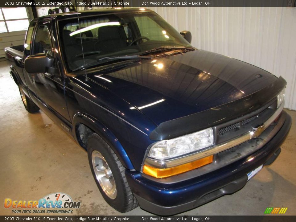 2003 Chevrolet S10 LS Extended Cab Indigo Blue Metallic / Graphite Photo #1