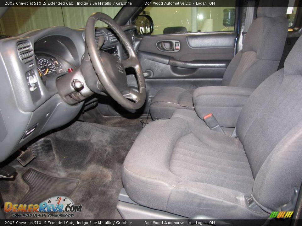 2003 Chevrolet S10 LS Extended Cab Indigo Blue Metallic / Graphite Photo #7
