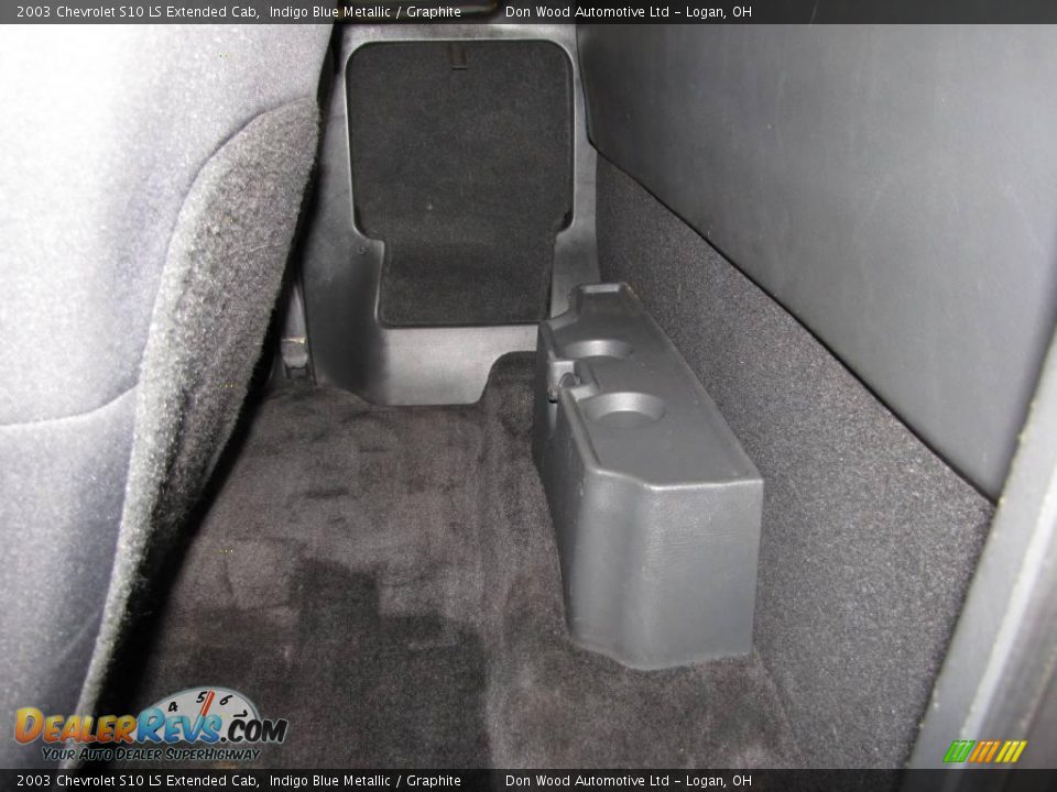 2003 Chevrolet S10 LS Extended Cab Indigo Blue Metallic / Graphite Photo #10