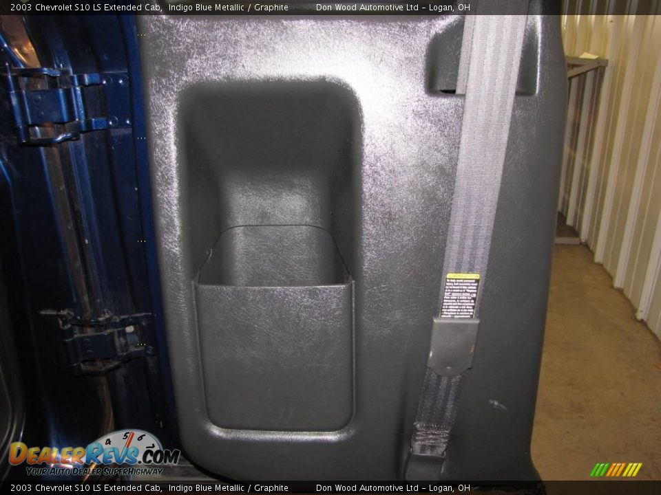 2003 Chevrolet S10 LS Extended Cab Indigo Blue Metallic / Graphite Photo #11