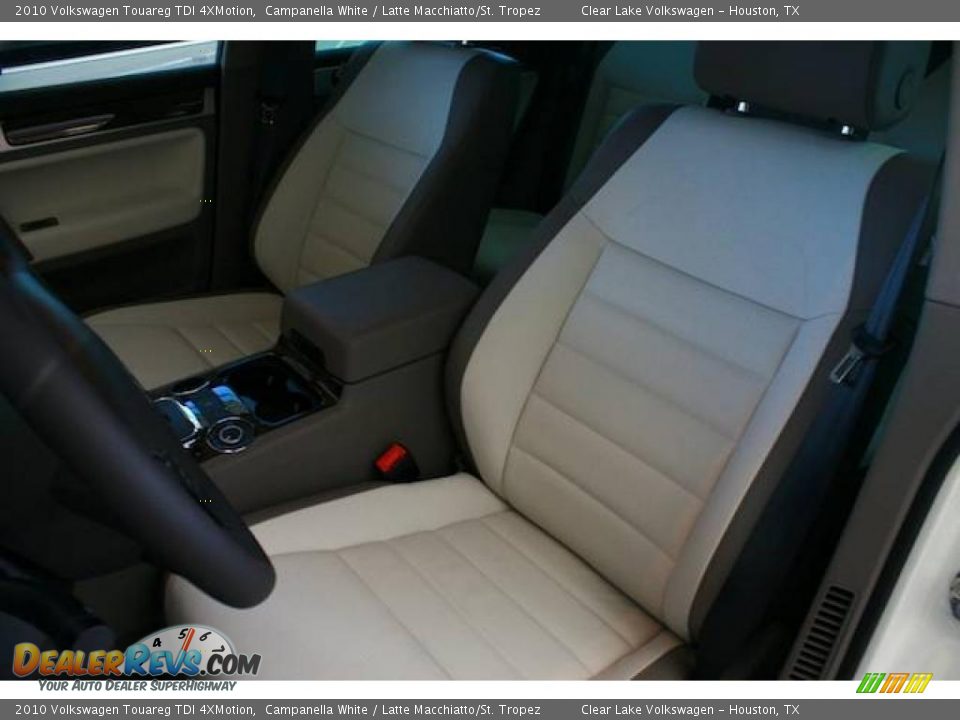 2010 Volkswagen Touareg TDI 4XMotion Campanella White / Latte Macchiatto/St. Tropez Photo #6
