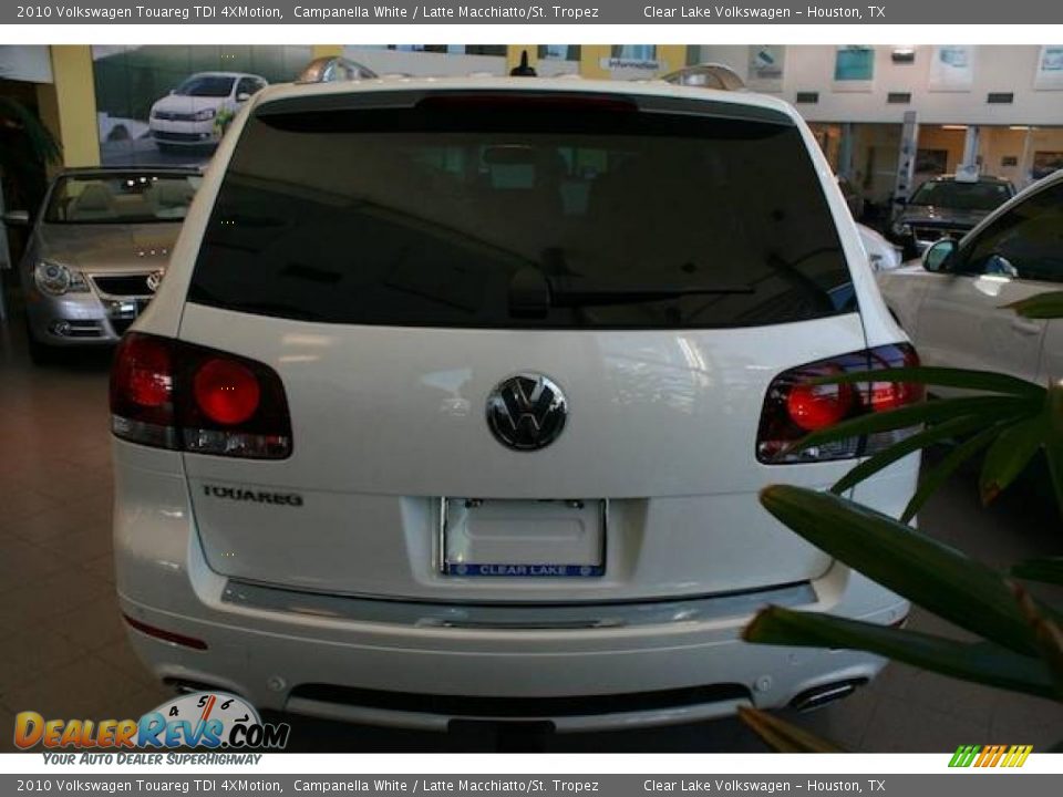 2010 Volkswagen Touareg TDI 4XMotion Campanella White / Latte Macchiatto/St. Tropez Photo #14