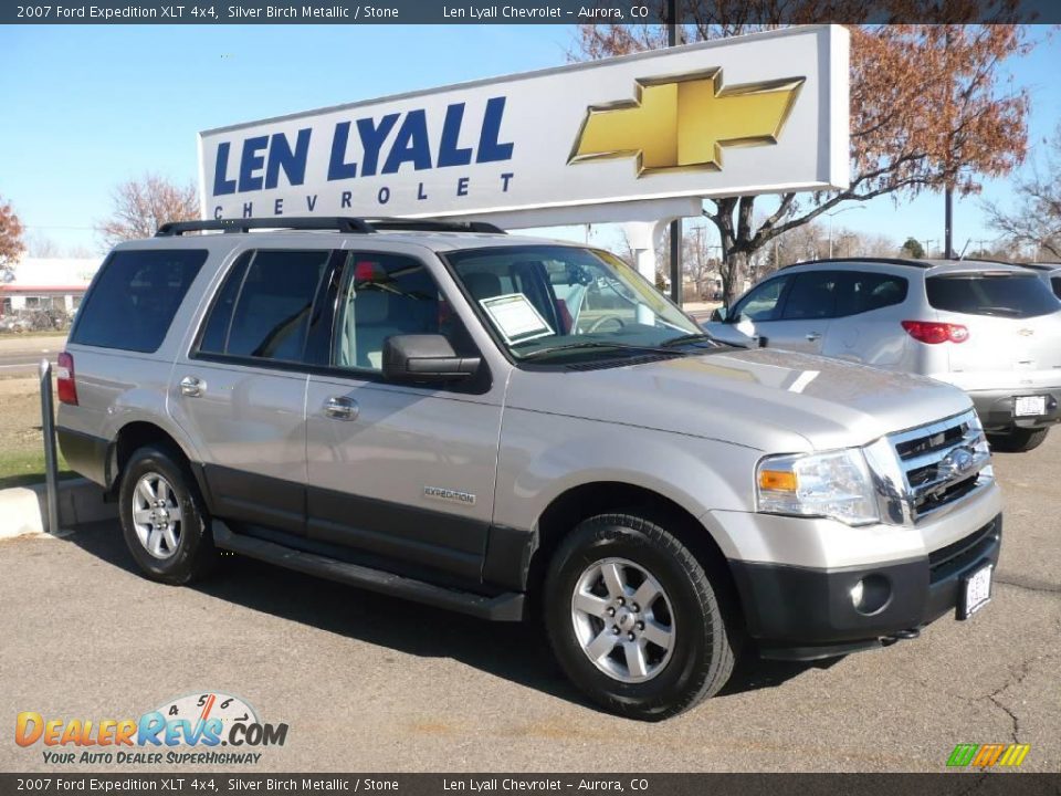 2007 Ford Expedition XLT 4x4 Silver Birch Metallic / Stone Photo #1