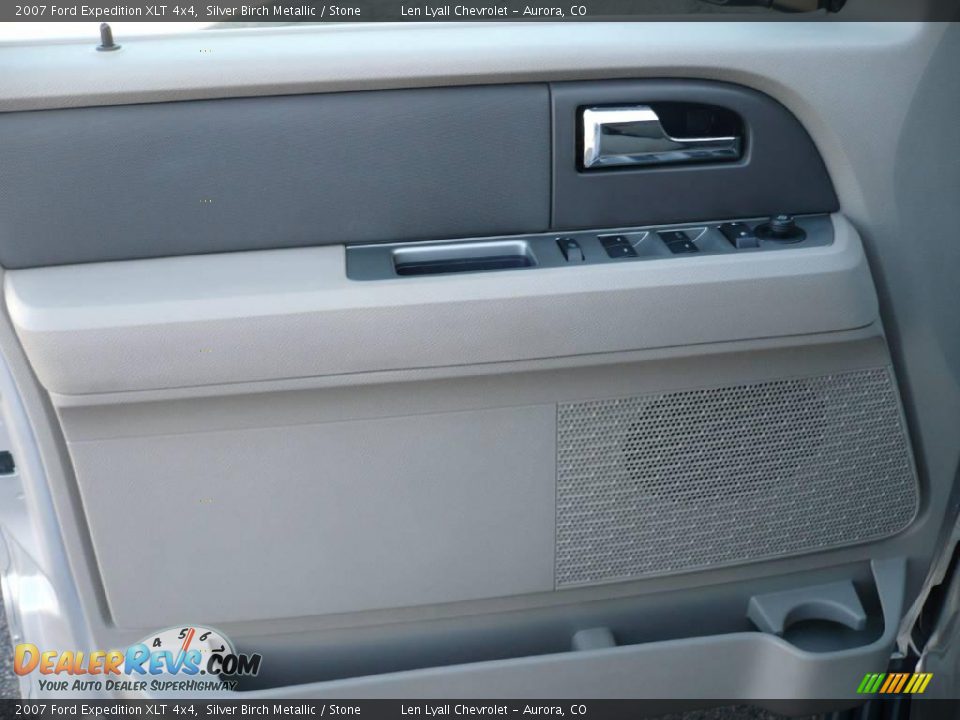 2007 Ford Expedition XLT 4x4 Silver Birch Metallic / Stone Photo #7