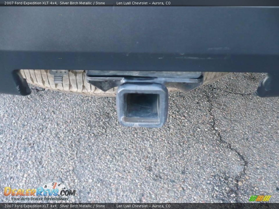 2007 Ford Expedition XLT 4x4 Silver Birch Metallic / Stone Photo #13