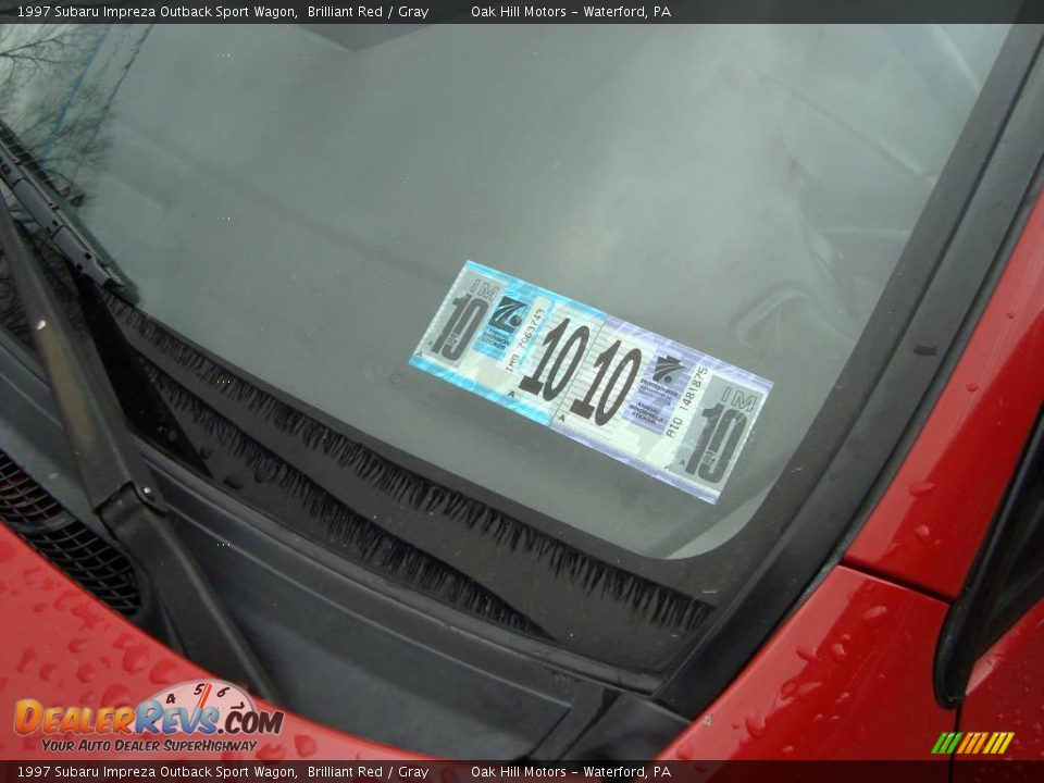 1997 Subaru Impreza Outback Sport Wagon Brilliant Red / Gray Photo #19