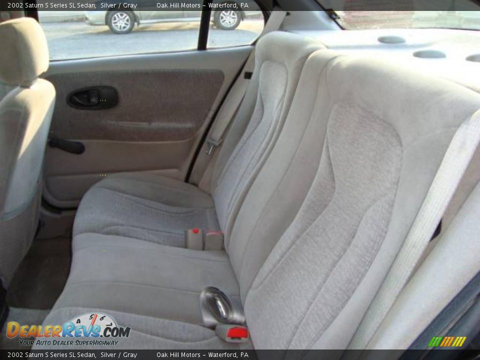 2002 Saturn S Series SL Sedan Silver / Gray Photo #10