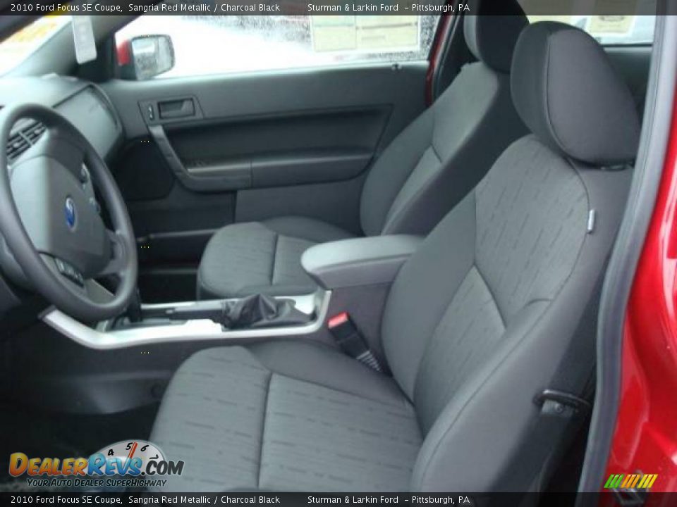 2010 Ford Focus SE Coupe Sangria Red Metallic / Charcoal Black Photo #10