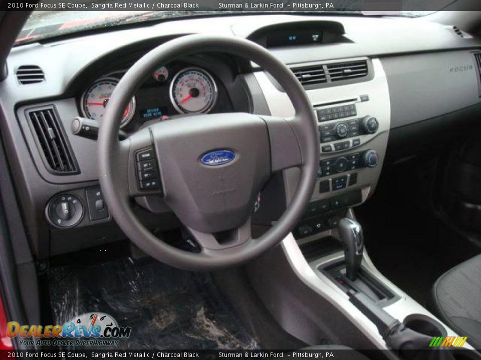 2010 Ford Focus SE Coupe Sangria Red Metallic / Charcoal Black Photo #12